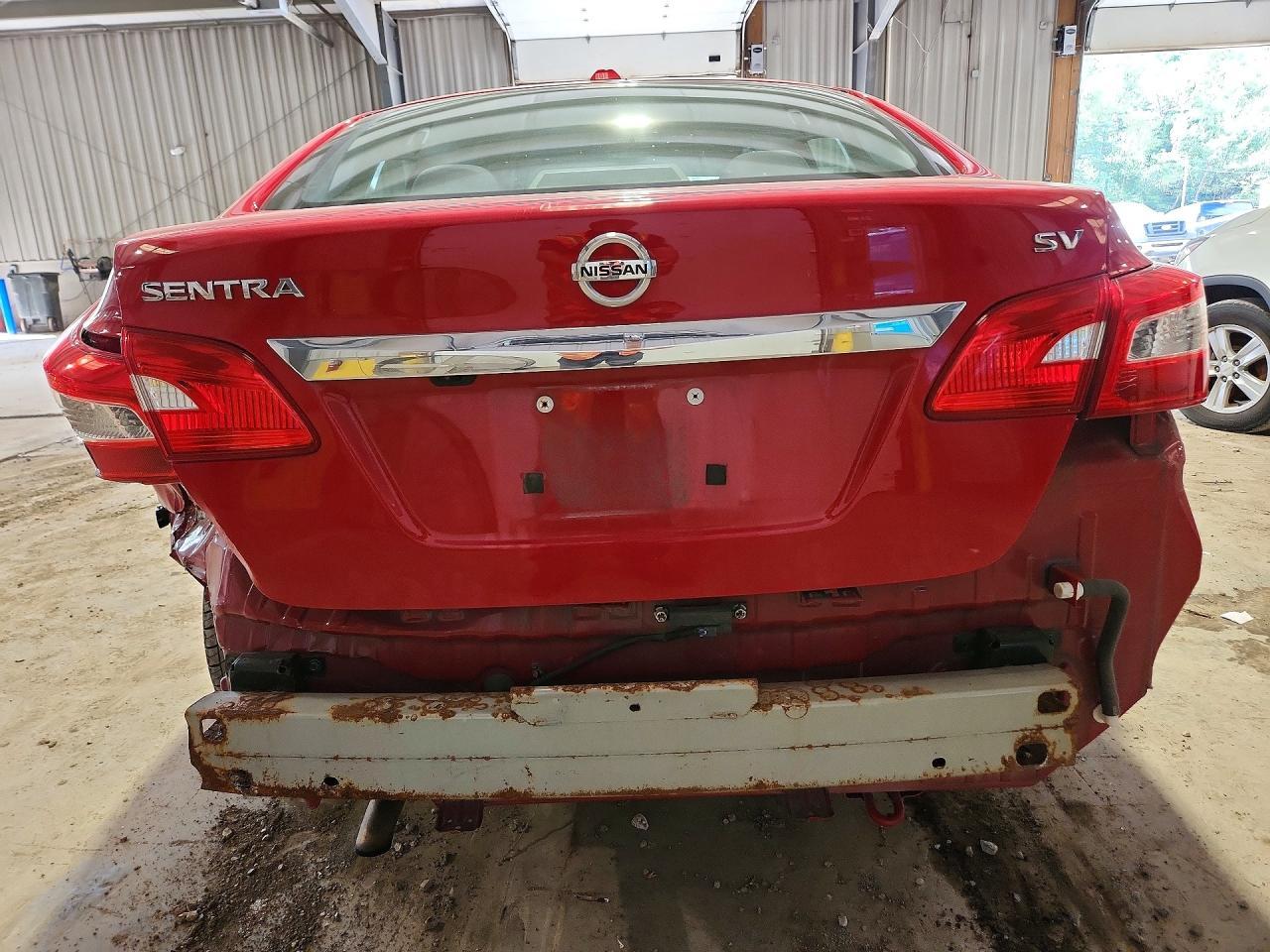 2018 Nissan Sentra Sv - zdjęcie 6