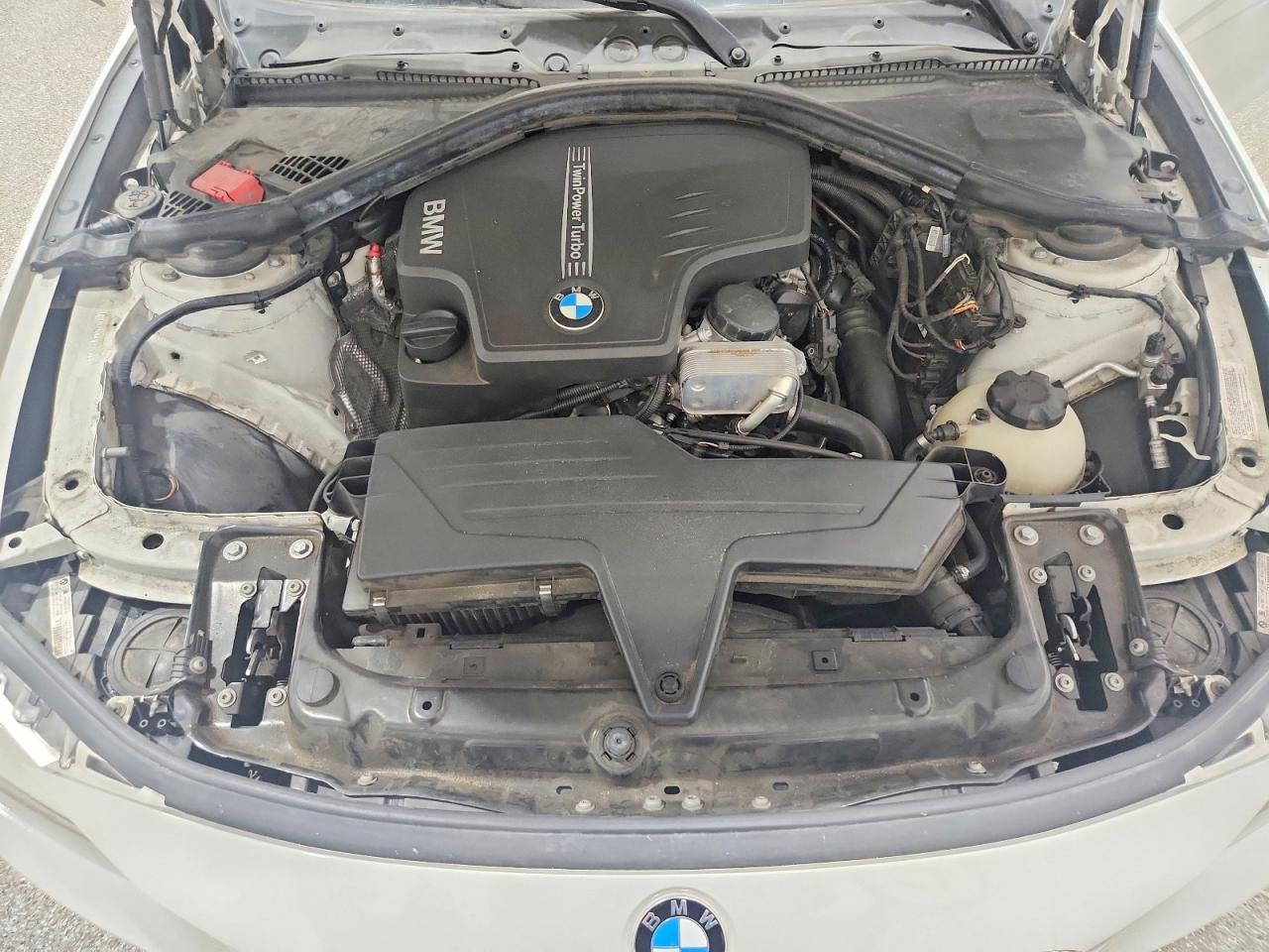 2013 BMW 328 I - zdjęcie 11