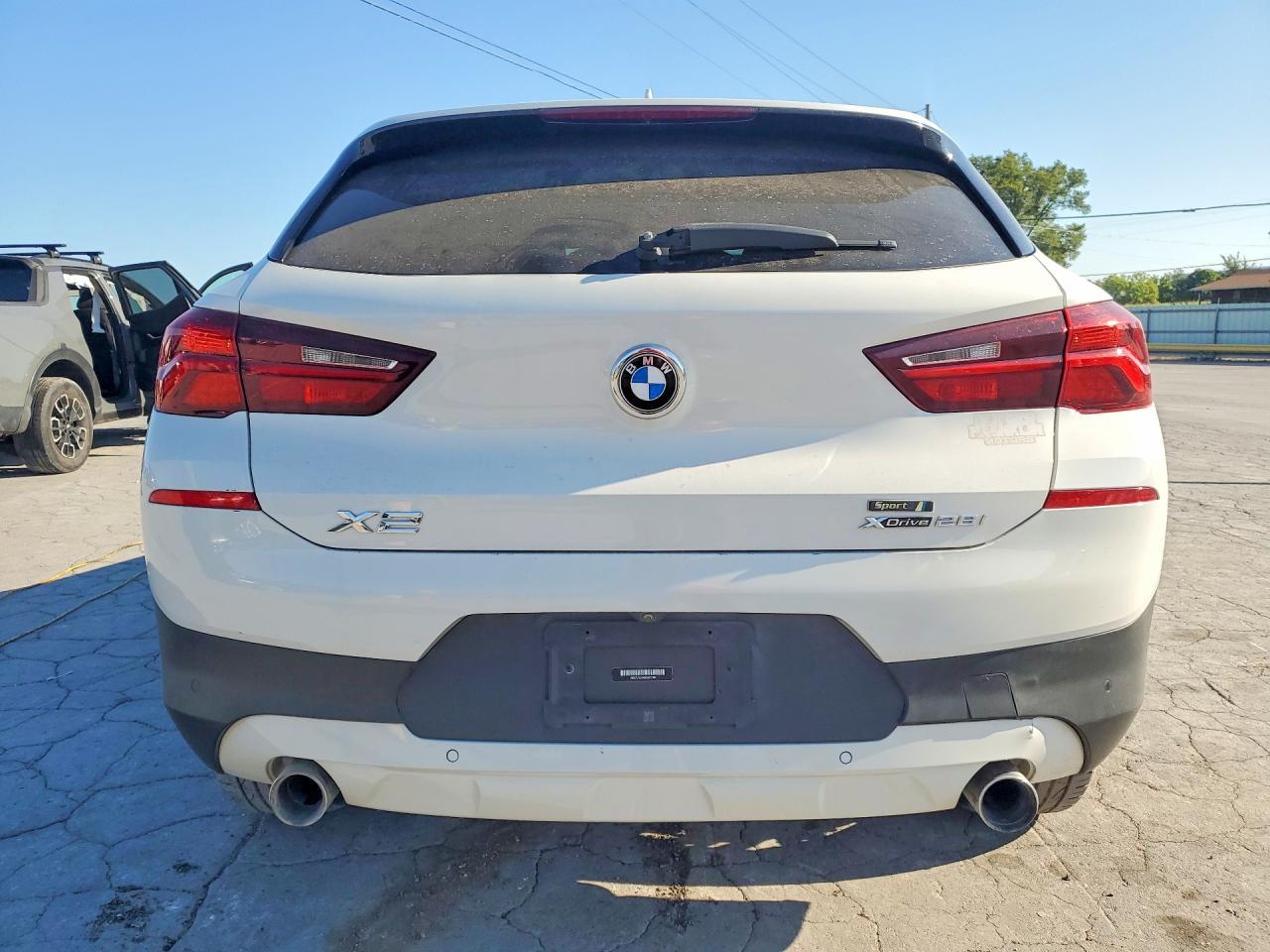 2022 BMW X2 xDrive28I - zdjęcie 6