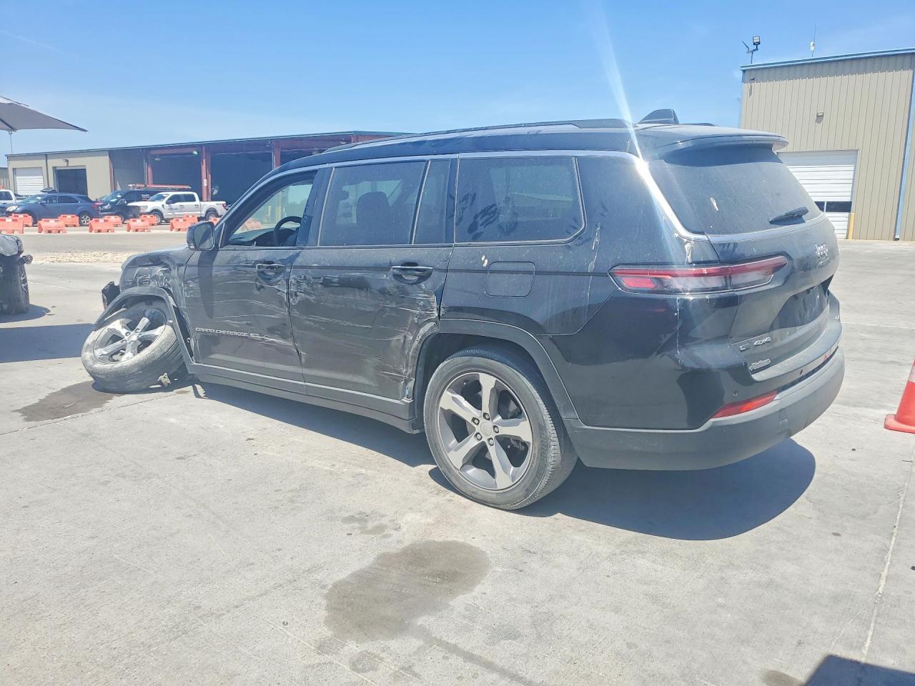 2023 Jeep Grand Cherokee L Limited - zdjęcie 2