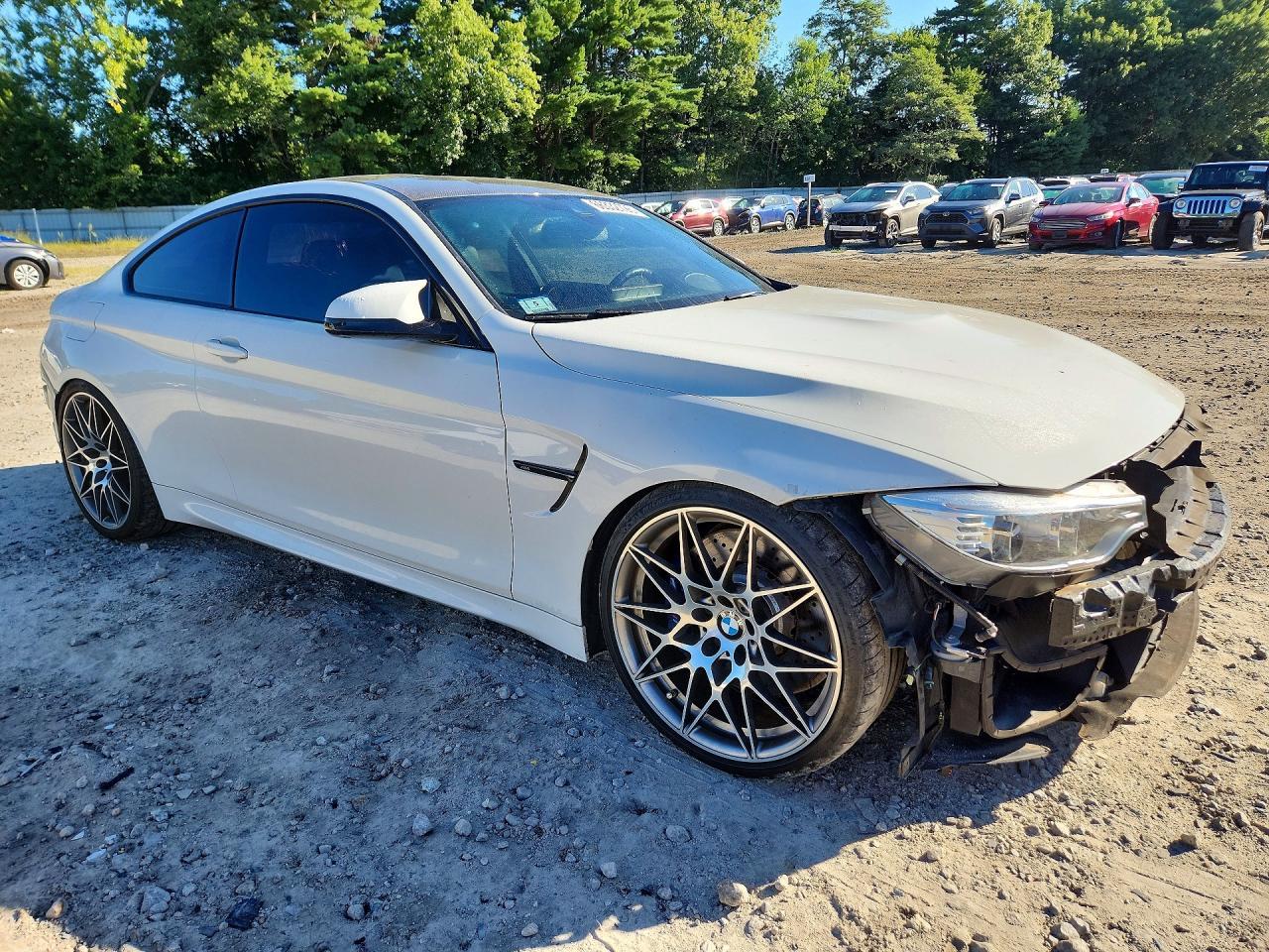 2016 BMW M4 - zdjęcie 4