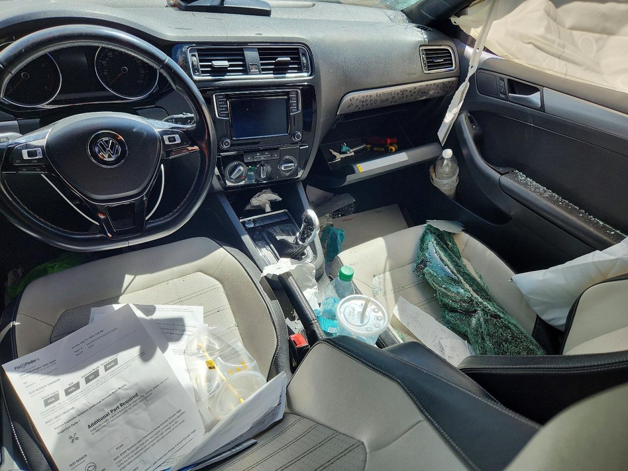 2016 Volkswagen Jetta Sport - zdjęcie 8