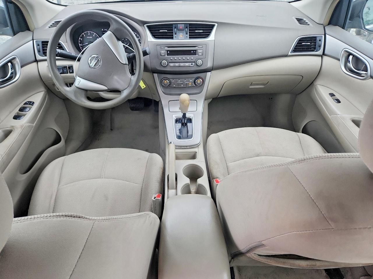 2013 Nissan Sentra S - zdjęcie 8
