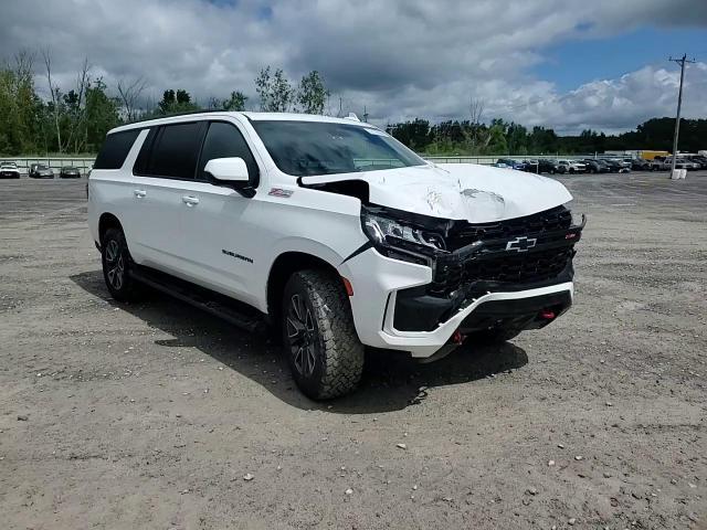 2023 Chevrolet Suburban K1500 Z71 - zdjęcie 14