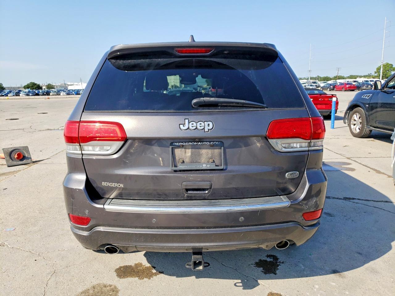 2017 Jeep Grand Cherokee Overland - zdjęcie 6