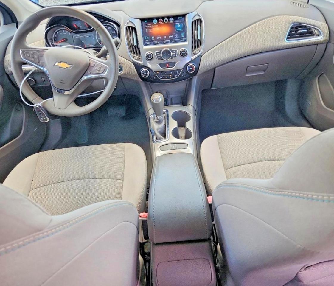 2017 Chevrolet Cruze Lt - zdjęcie 8