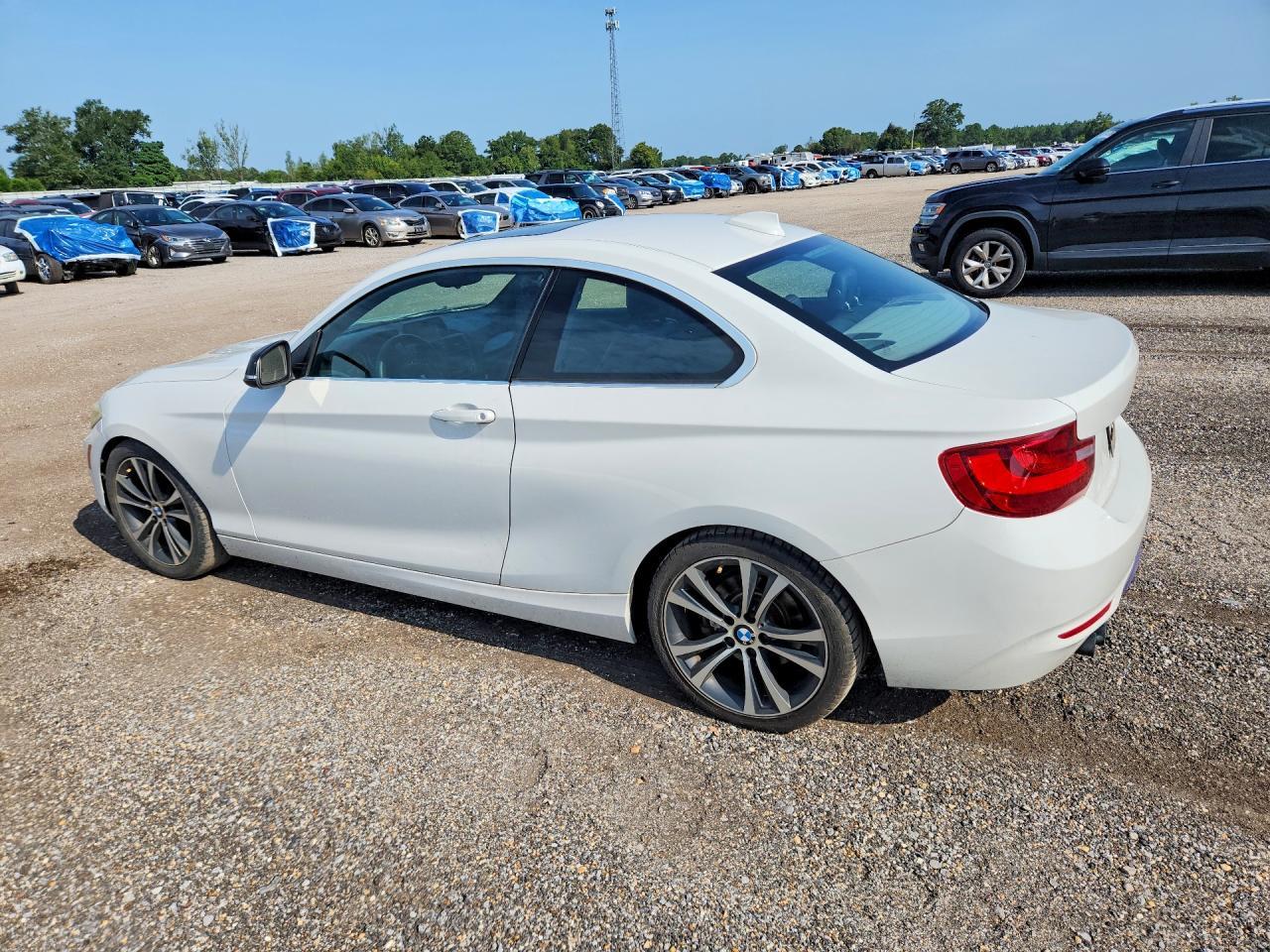 2014 BMW 228 I - zdjęcie 2