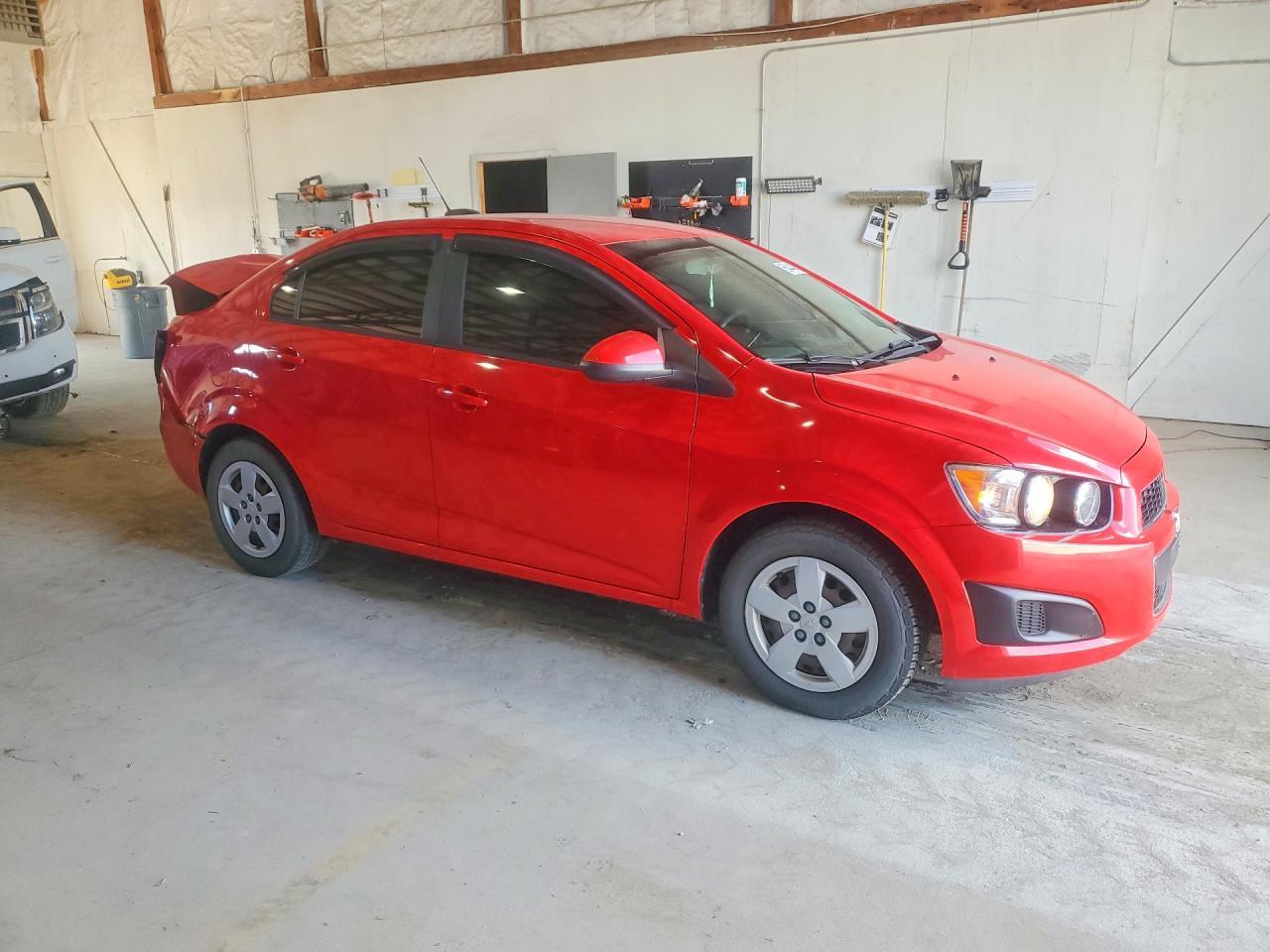 2016 Chevrolet Sonic Ls - zdjęcie 4