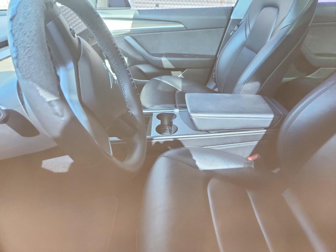 2023 Tesla Model 3 - zdjęcie 7