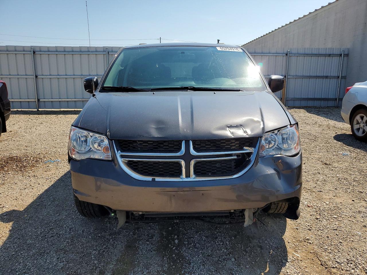 2016 Dodge Grand Caravan Sxt - zdjęcie 5