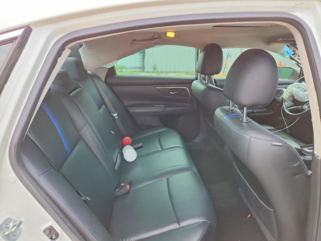 2018 Nissan Altima 2.5 Sr - zdjęcie 10