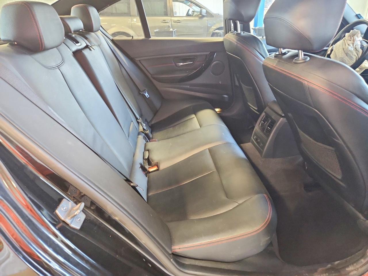 2013 BMW Seria 3 328i - zdjęcie 10