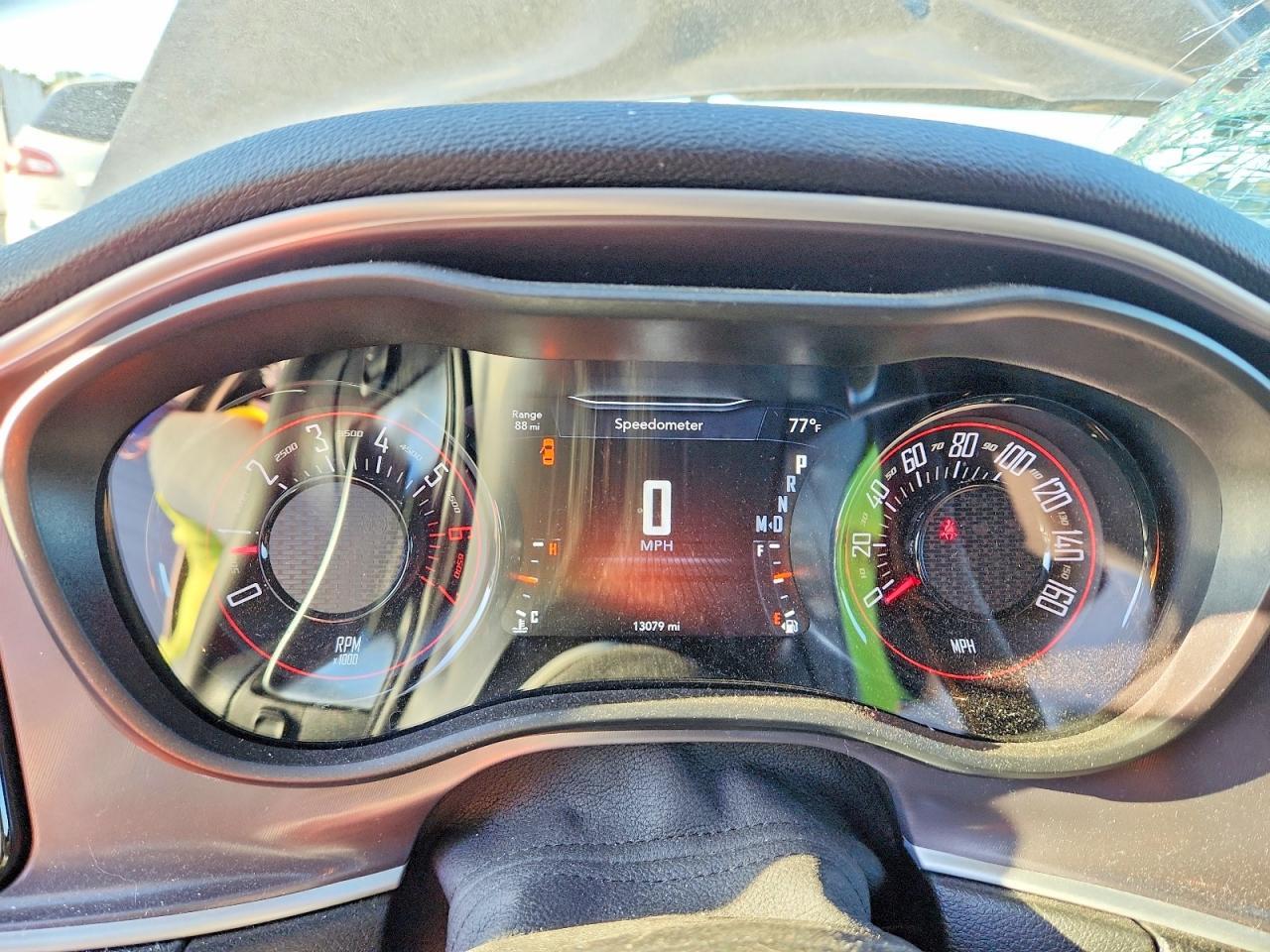 2022 Dodge Challenger R/T - zdjęcie 9
