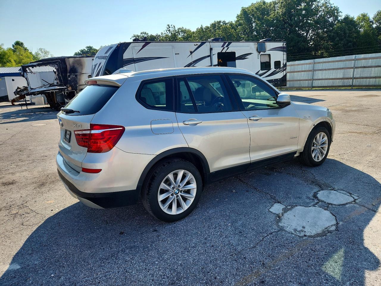 2015 BMW X3 xDrive28I - zdjęcie 3
