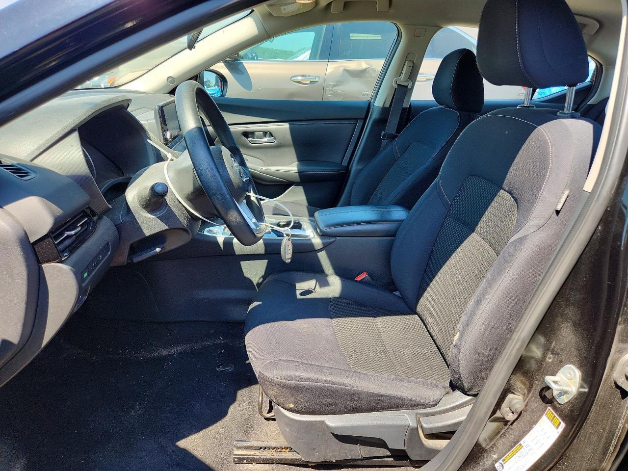 2020 Nissan Sentra S - zdjęcie 7