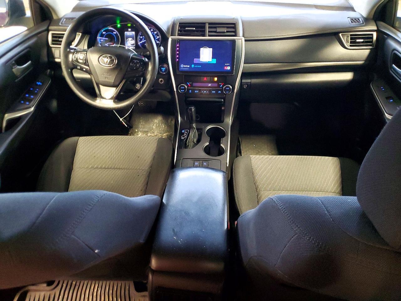 2015 Toyota Camry Hybrid Le - zdjęcie 8