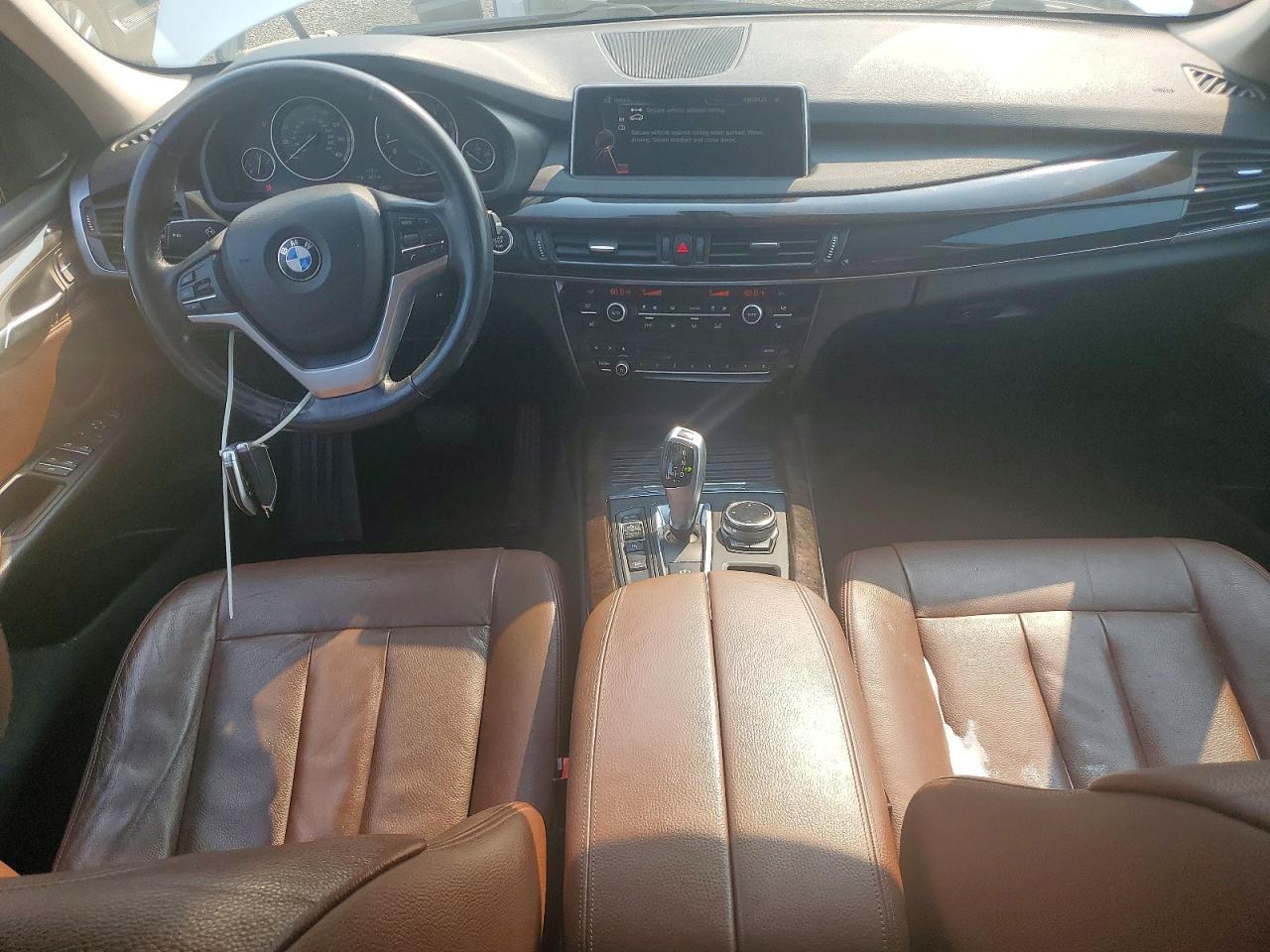 2015 BMW X5 xDrive35I - zdjęcie 8