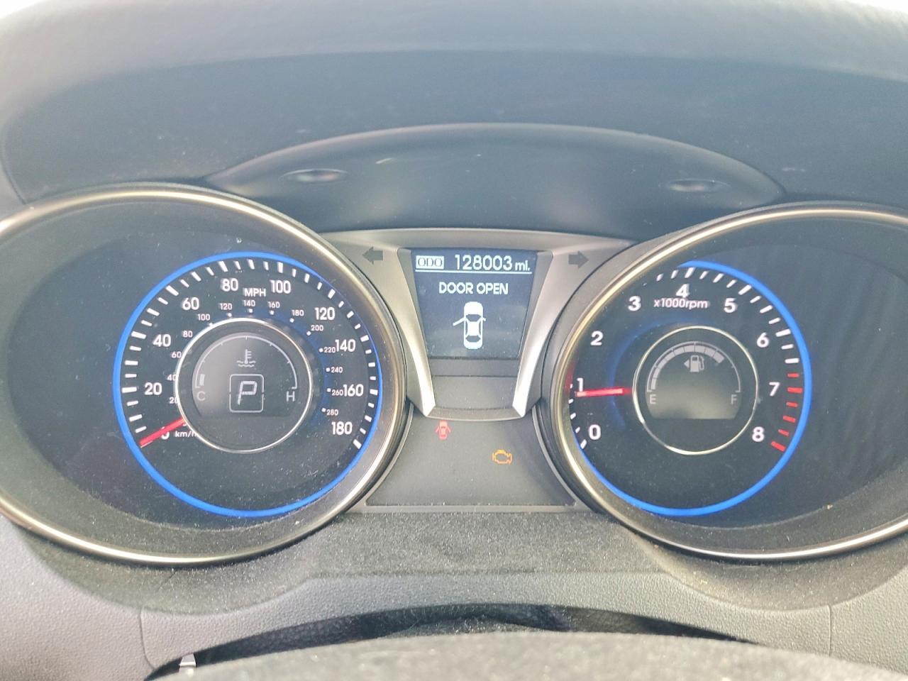 2016 Hyundai Genesis Coupe 3.8 Ultimate - zdjęcie 9