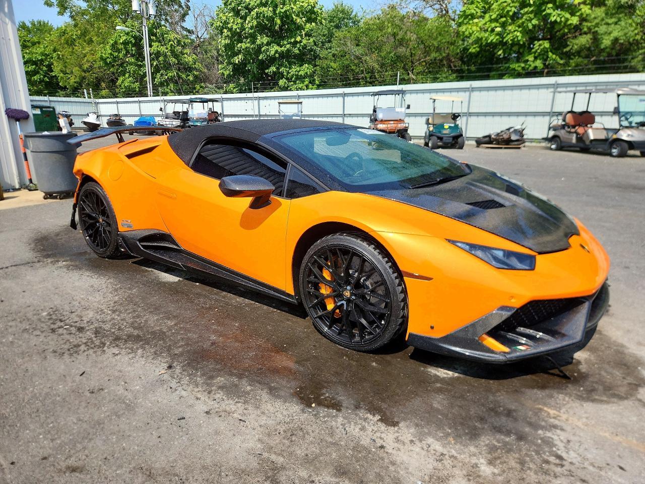 2017 Lamborghini Huracan - zdjęcie 4
