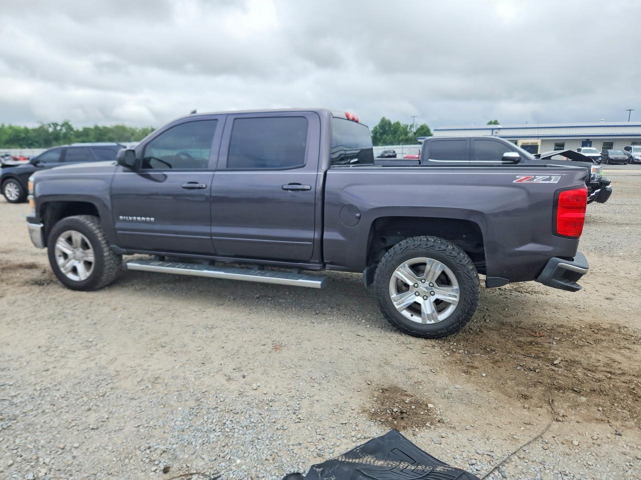 2015 Chevrolet Silverado K1500 Lt - zdjęcie 2