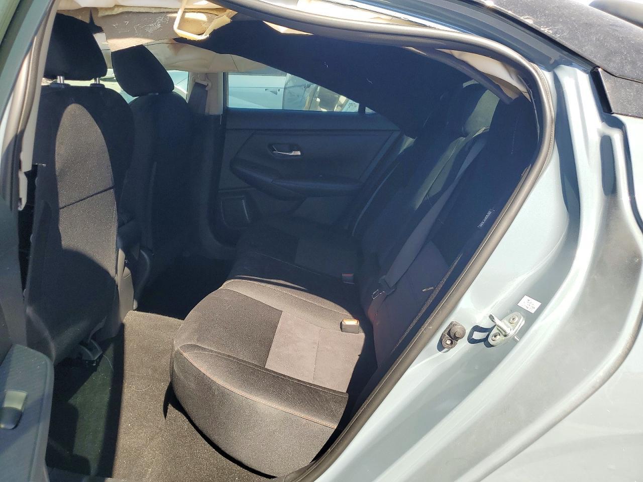 2025 Nissan Sentra Sr - zdjęcie 10
