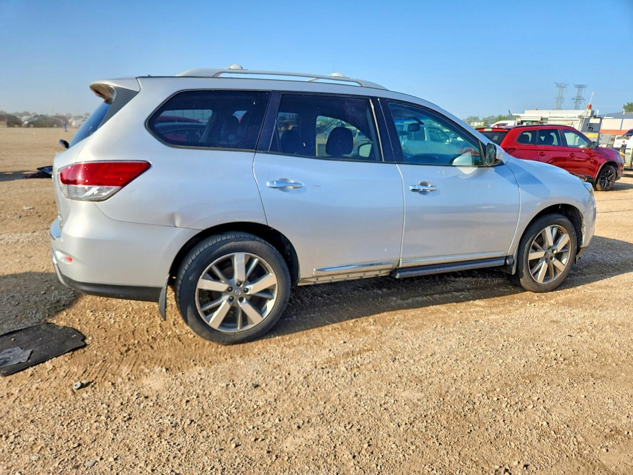 2013 Nissan Pathfinder S - zdjęcie 3