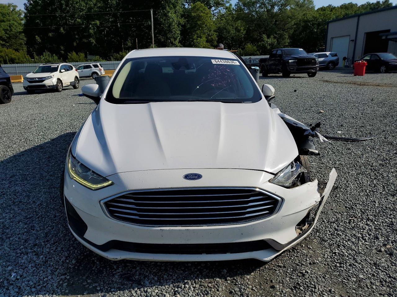 2019 Ford Fusion Se - zdjęcie 5