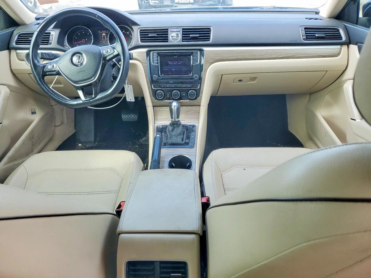 2016 Volkswagen Passat Se - zdjęcie 8