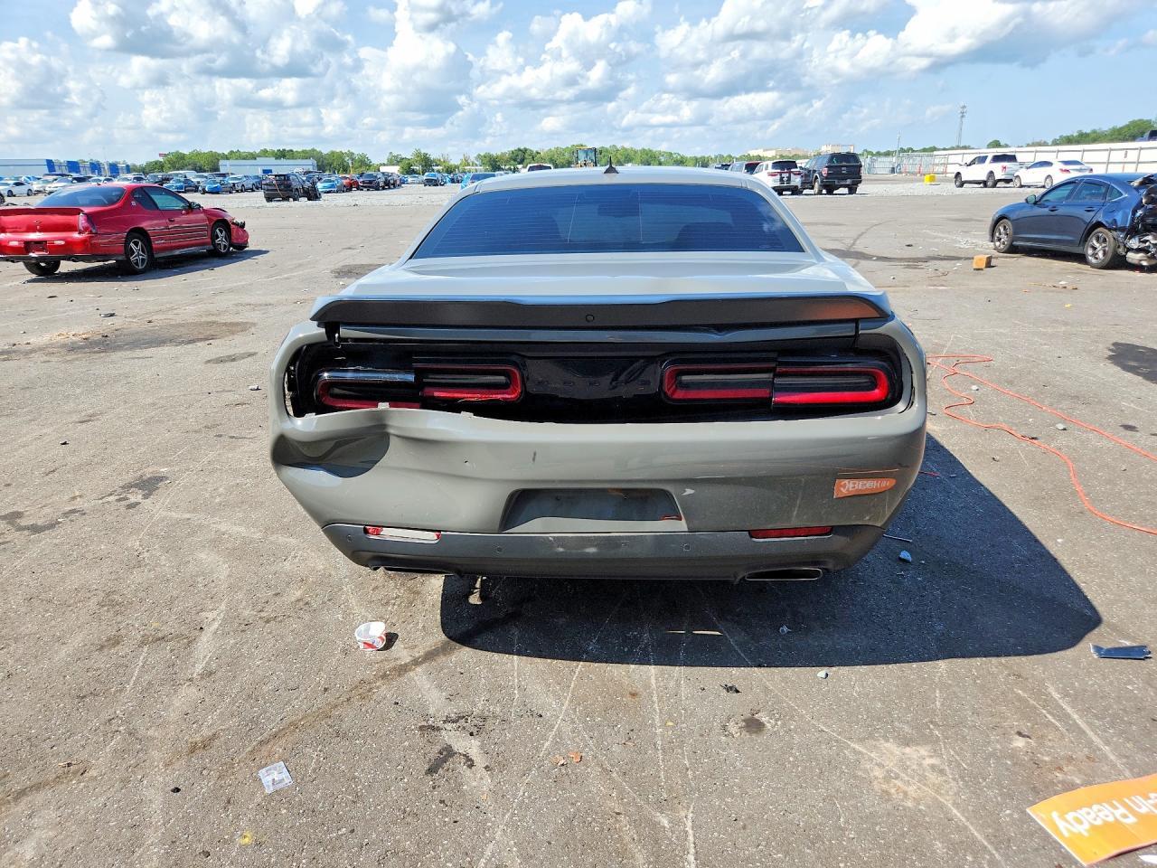 2023 Dodge Challenger R/T - zdjęcie 6