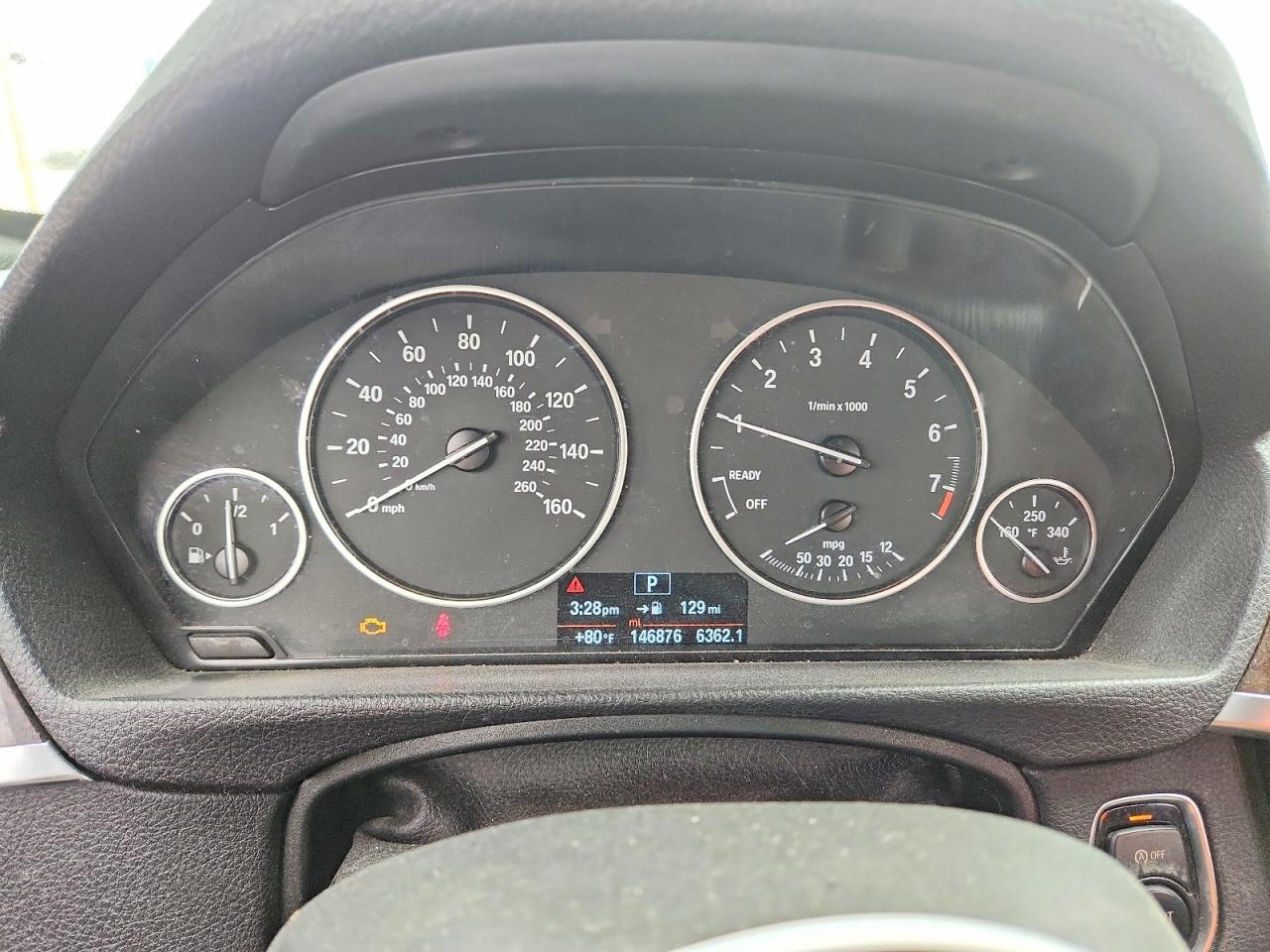 2016 BMW 320 I - zdjęcie 9