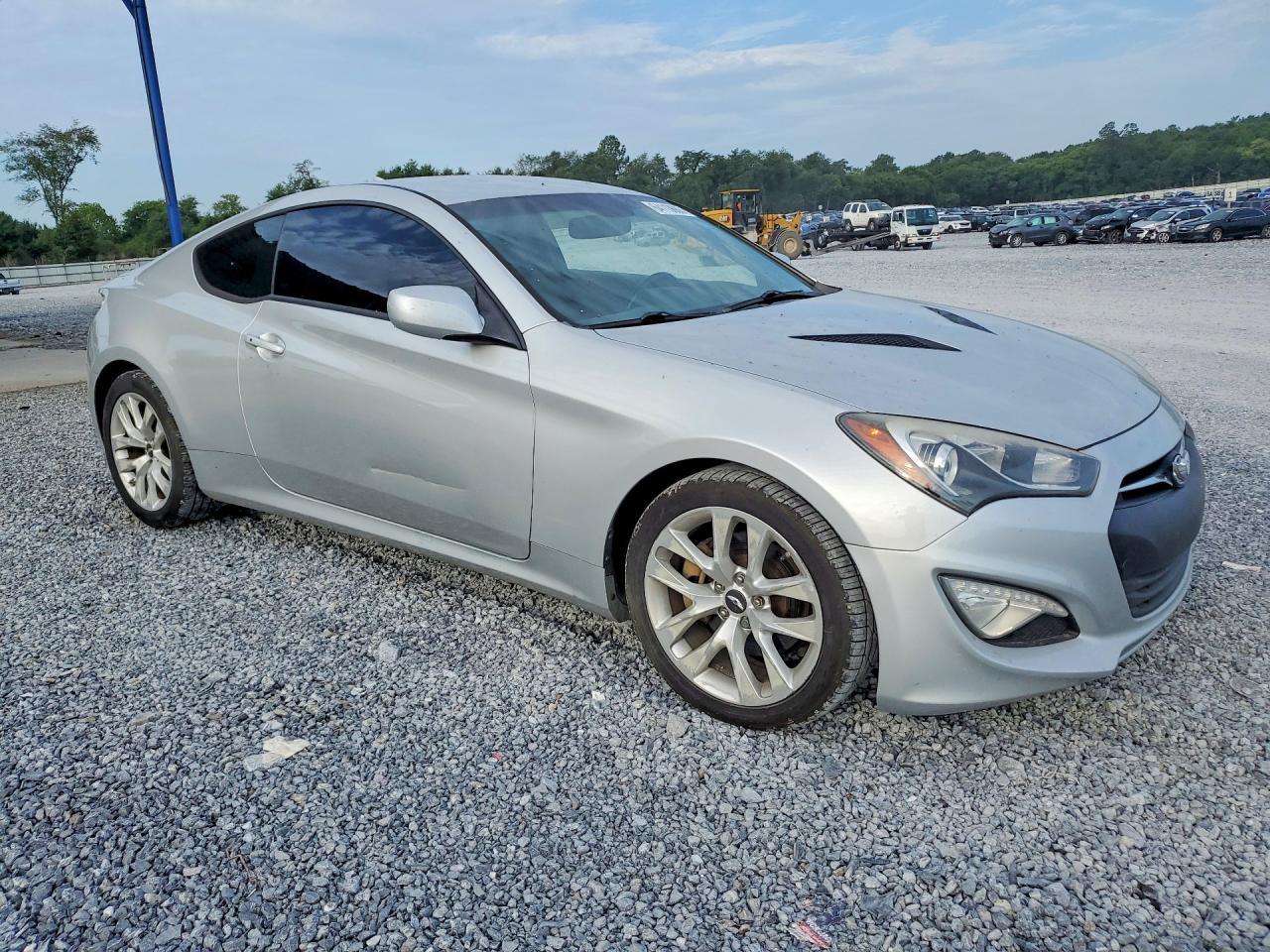 2014 Hyundai Genesis Coupe 2.0T - zdjęcie 4