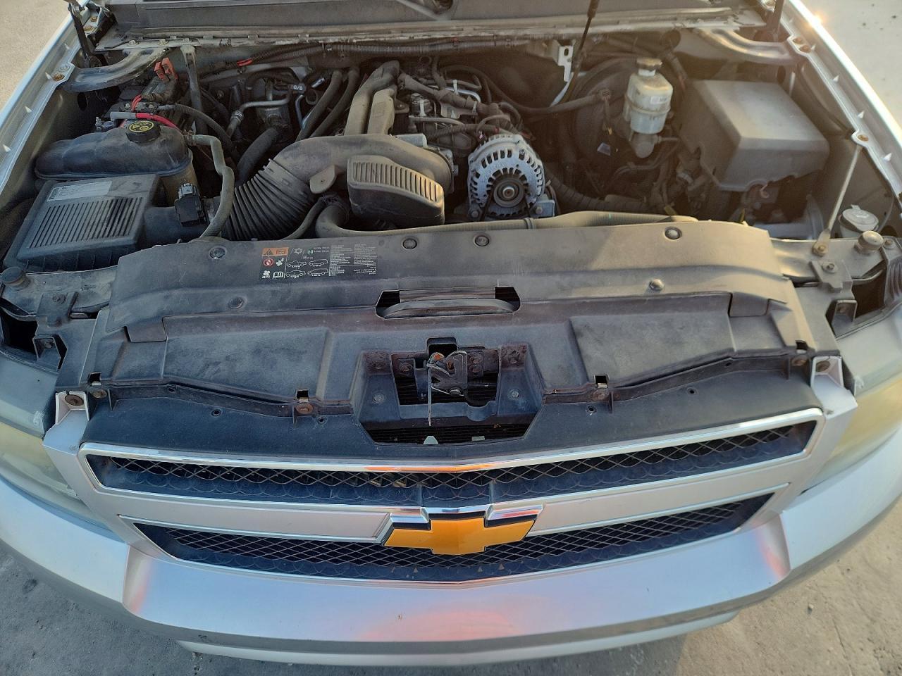 2014 Chevrolet Tahoe C1500 Lt - zdjęcie 12