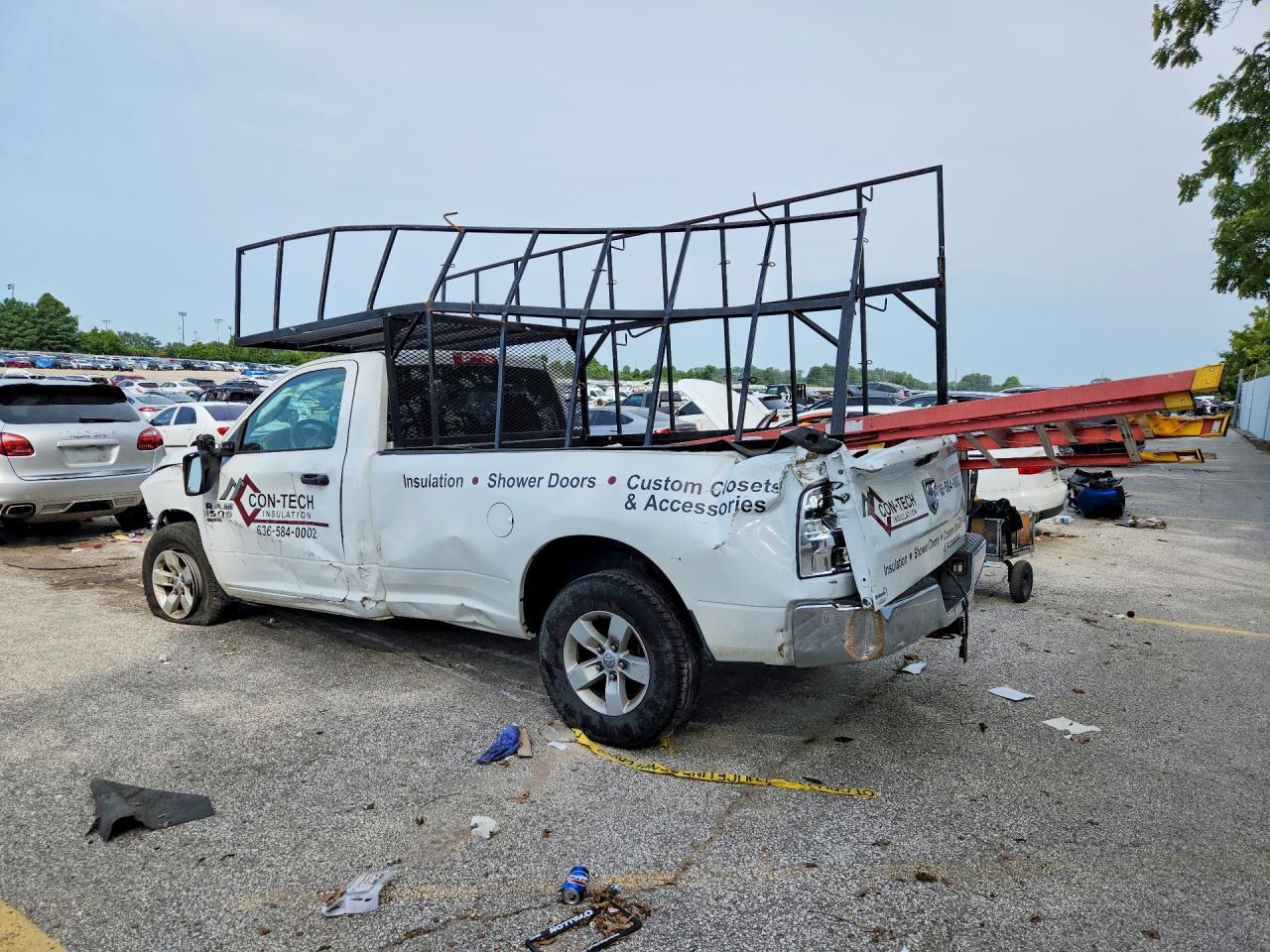 2019 Ram 1500 Classic Tradesman - zdjęcie 2