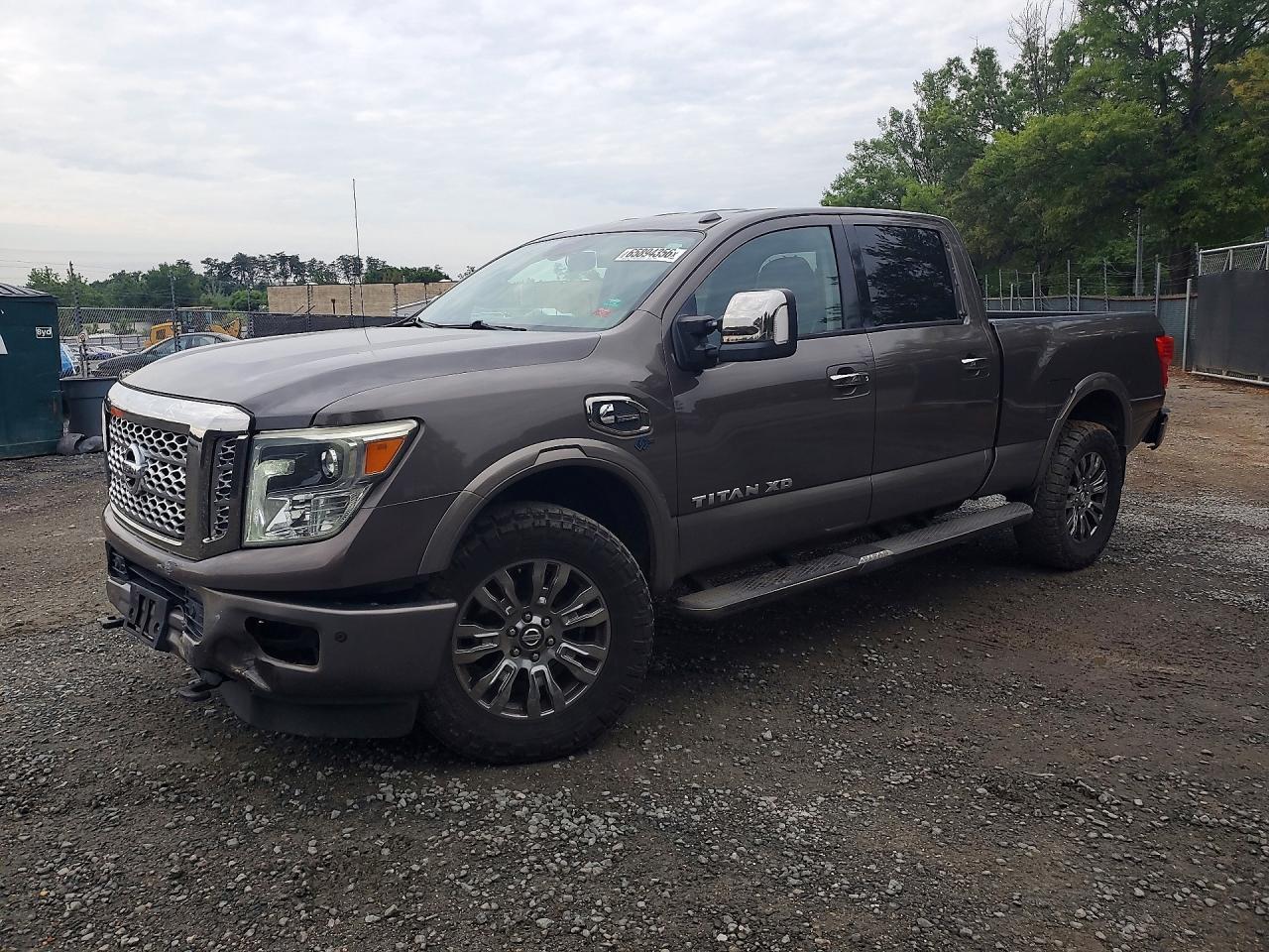 2016 Nissan Titan Xd Platinum Reserve - zdjęcie główne