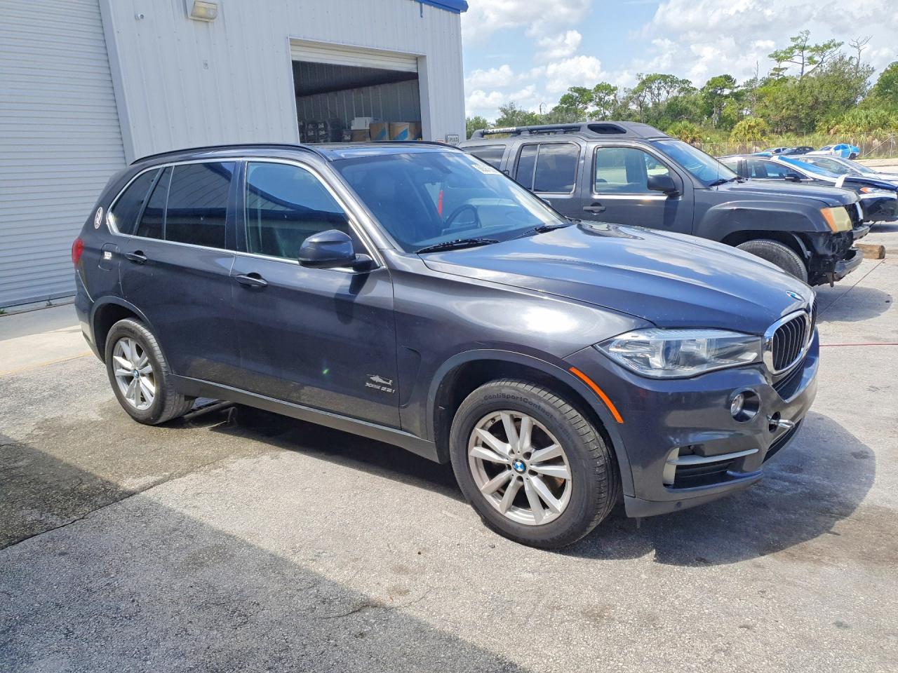 2014 BMW X5 xDrive35I - zdjęcie 4