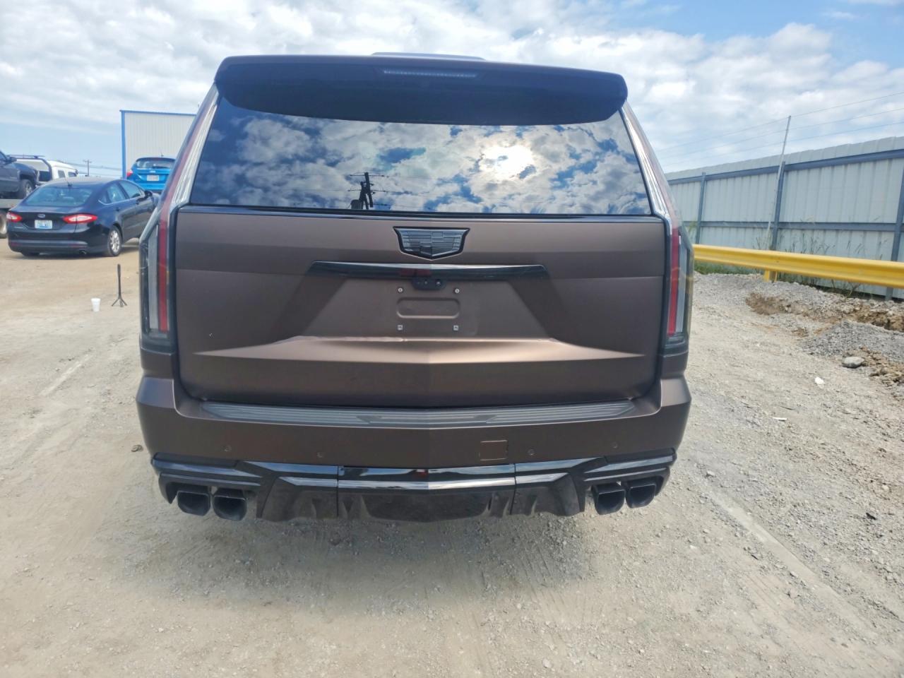 2025 Cadillac Escalade V - zdjęcie 6