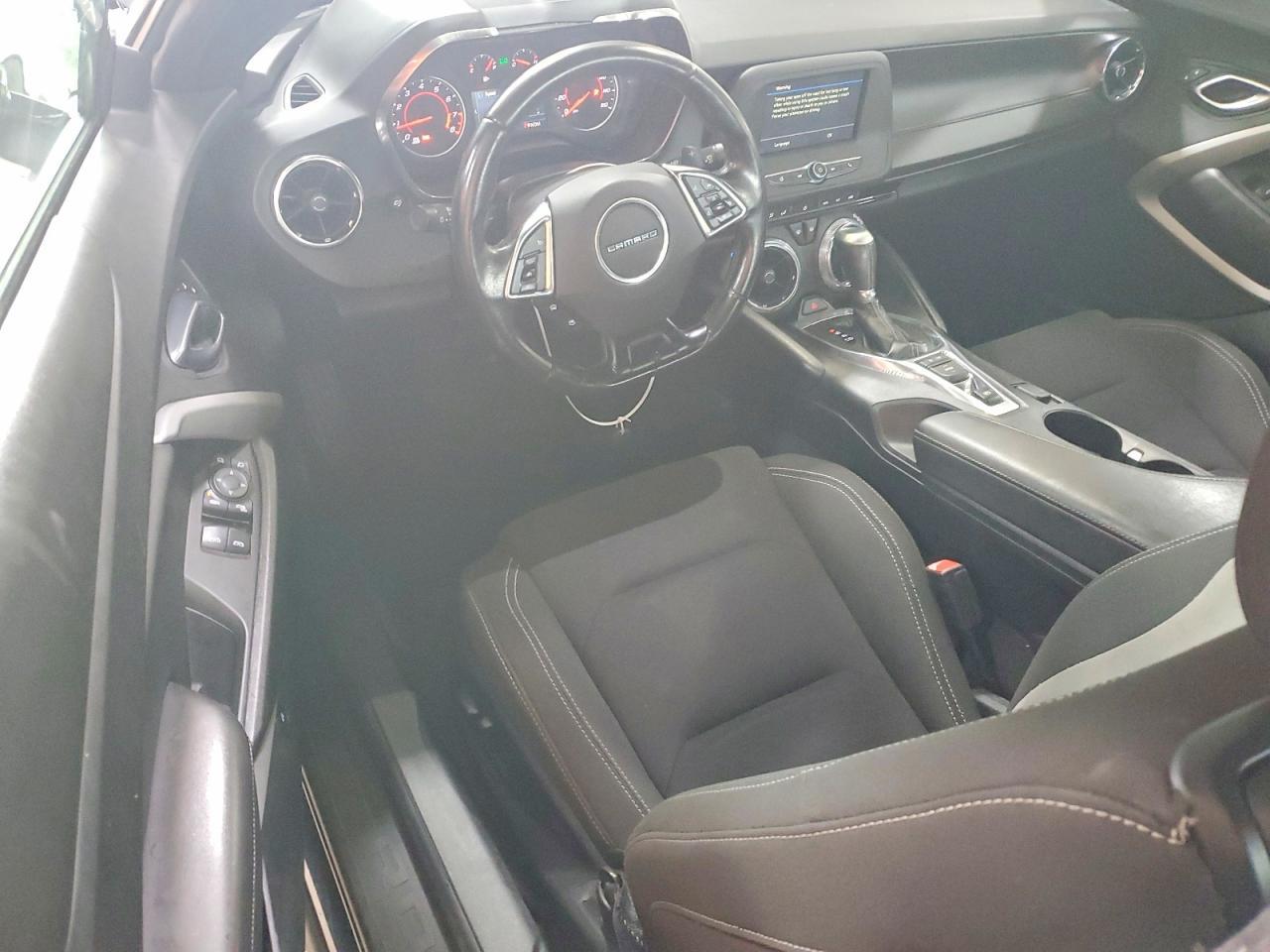 2019 Chevrolet Camaro Ls - zdjęcie 8