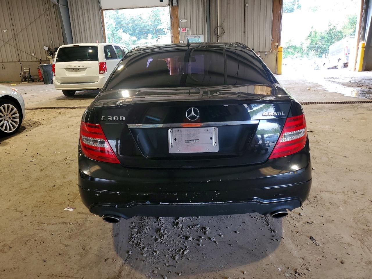 2013 Mercedes-Benz C 300 4Matic - zdjęcie 6