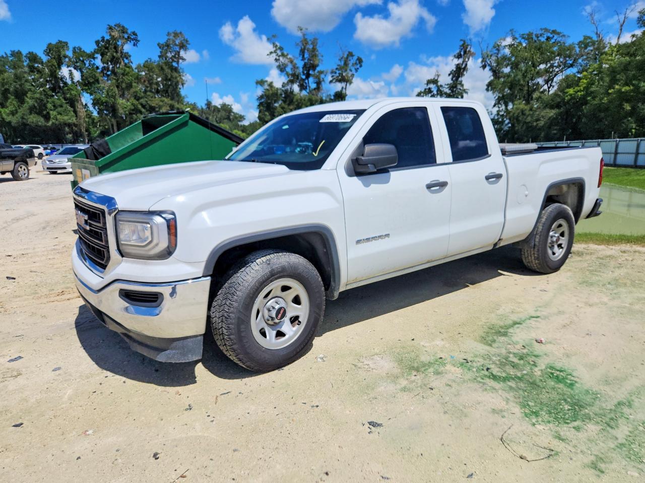 2018 GMC Sierra C1500 - zdjęcie główne