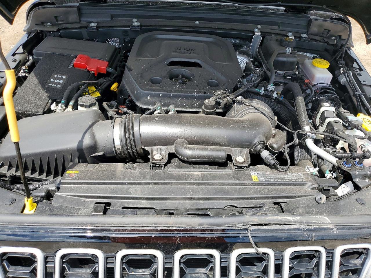 2026 Jeep Wrangler Sahara - zdjęcie 11
