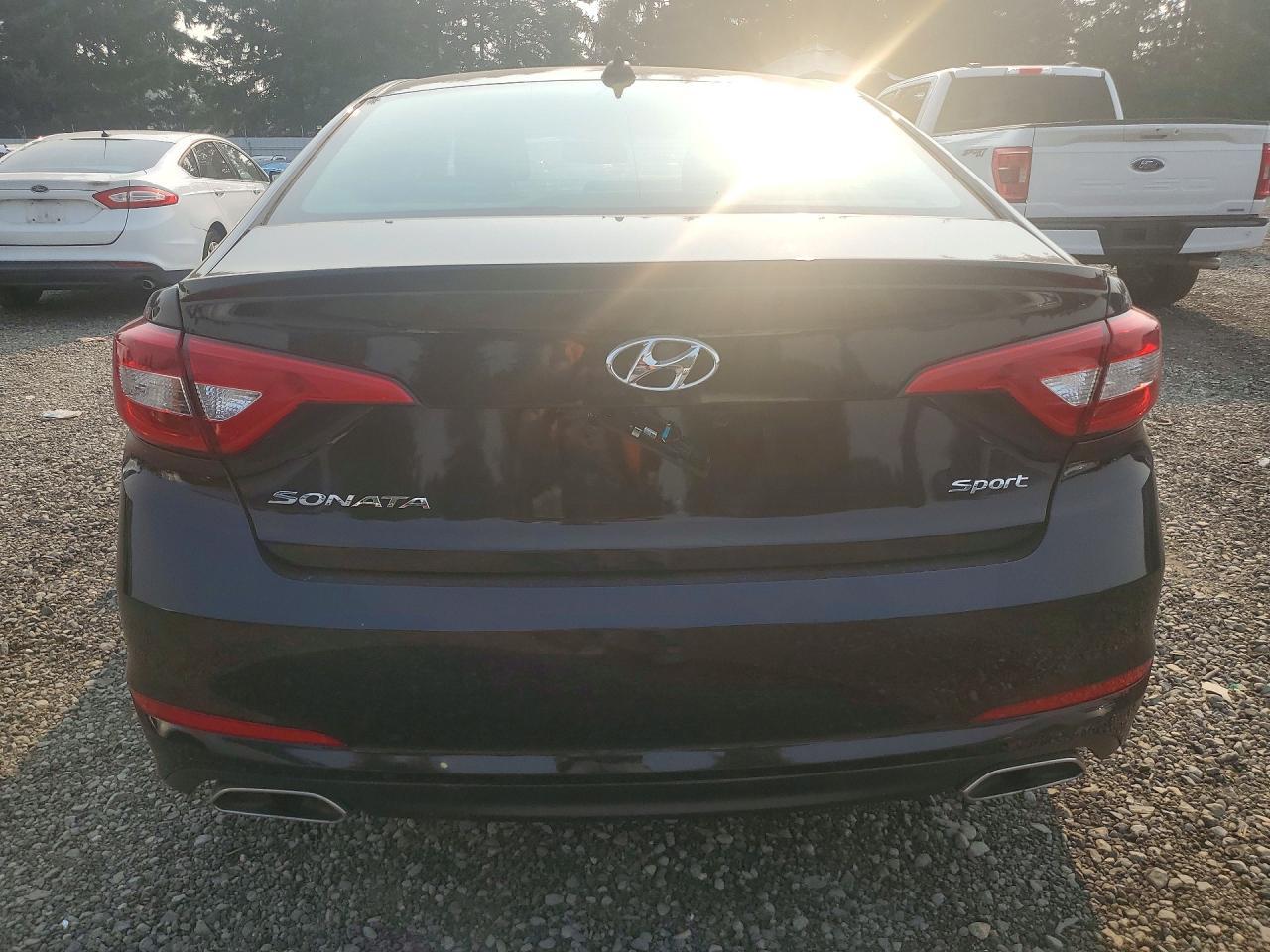 2016 Hyundai Sonata Sport - zdjęcie 6