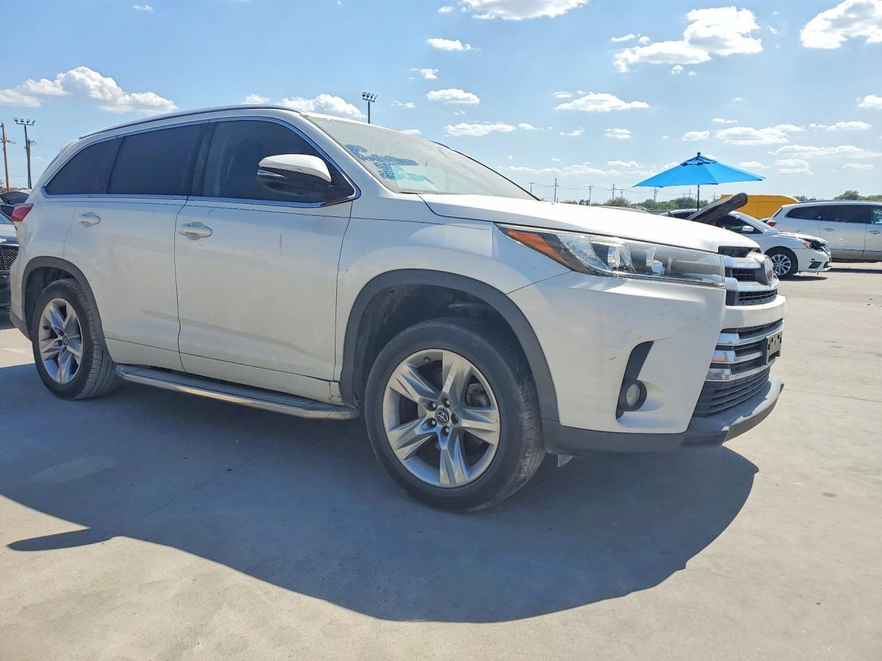2018 Toyota Highlander Limited - zdjęcie 4