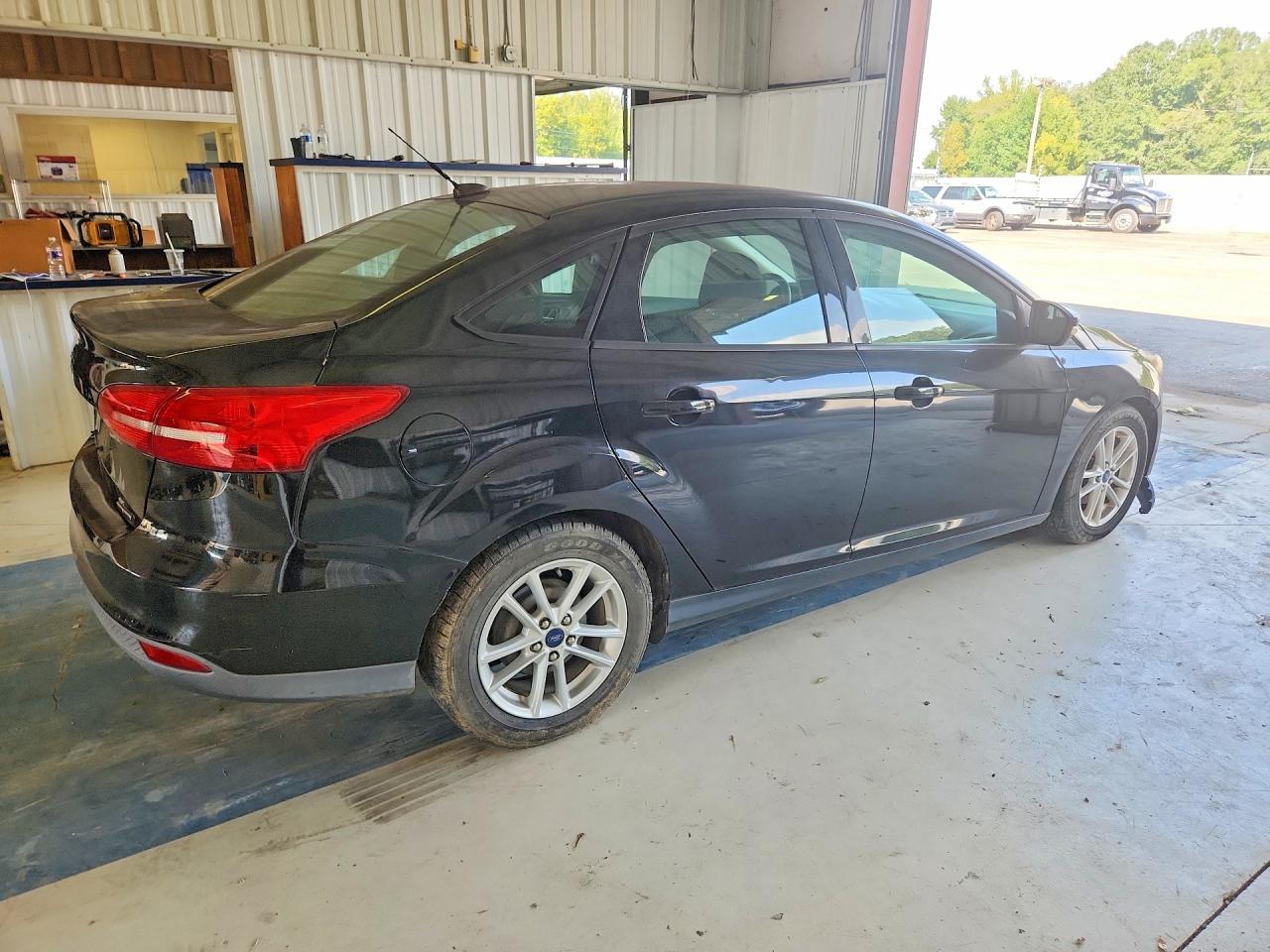 2016 Ford Focus Se - zdjęcie 3