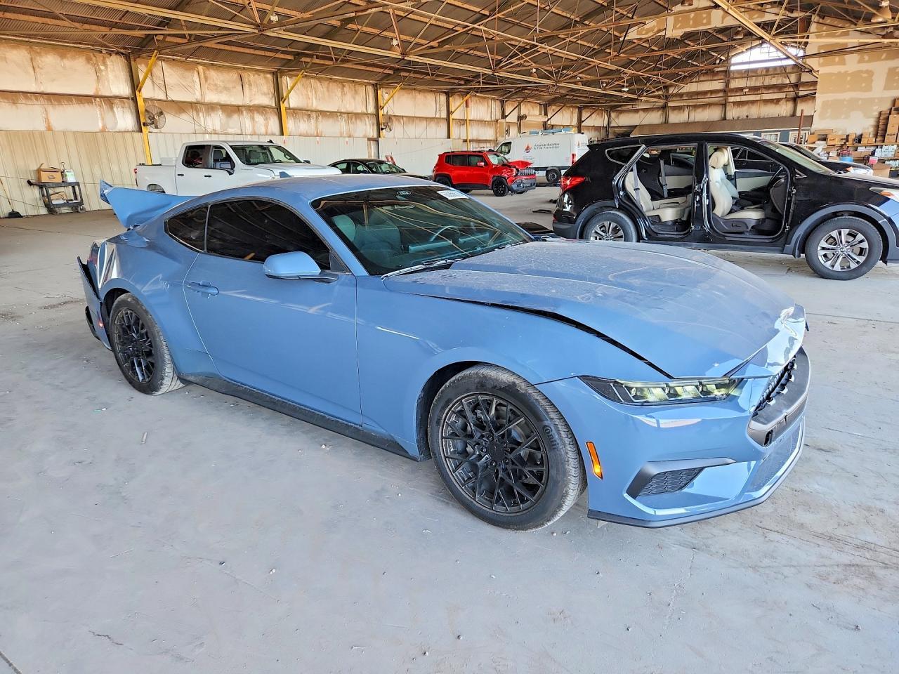 2025 Ford Mustang - zdjęcie 4