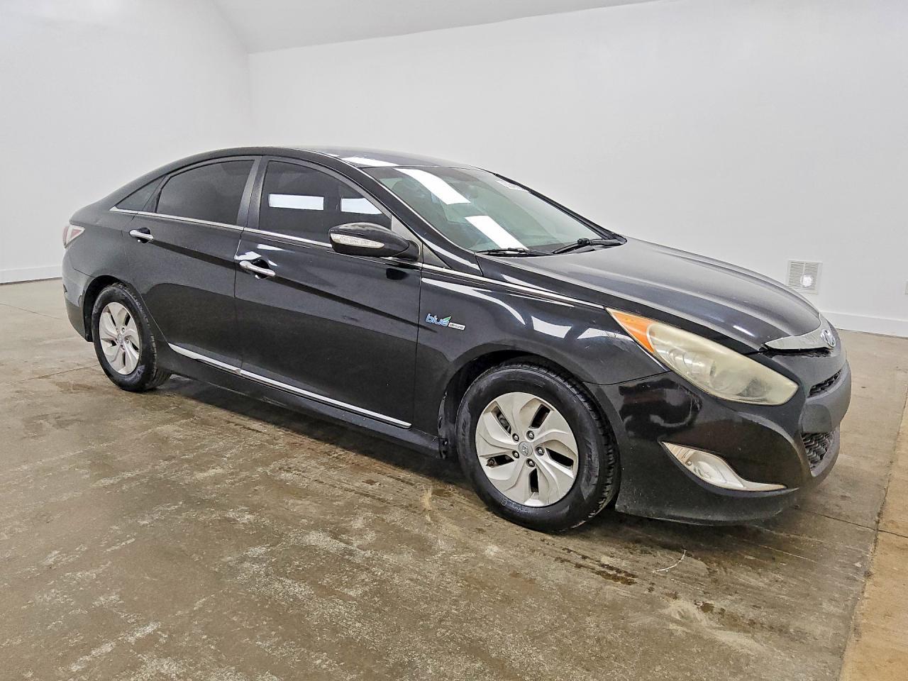 2015 Hyundai Sonata Hybrid Base - zdjęcie 4
