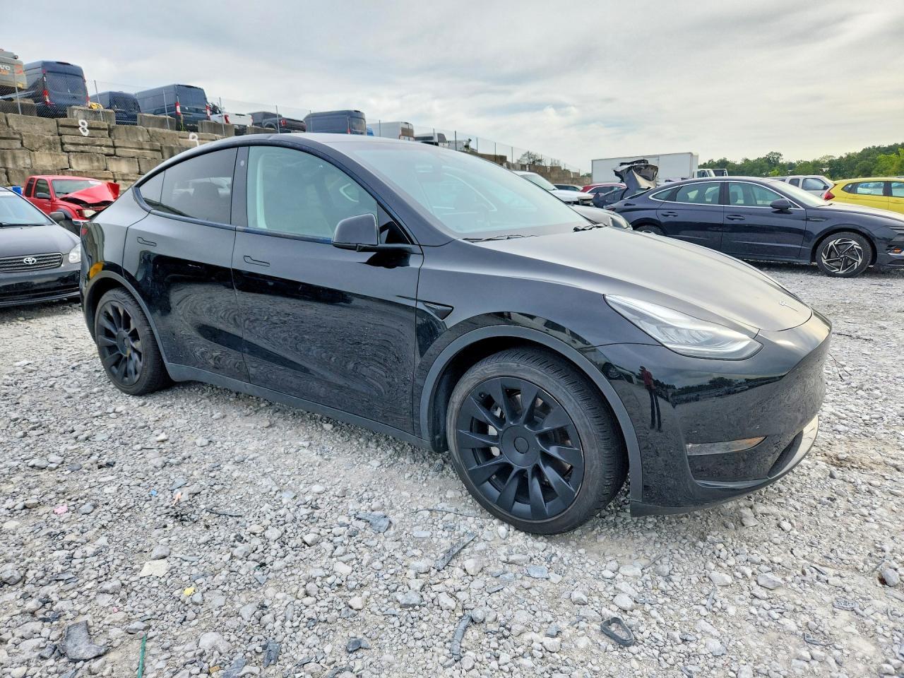 2021 Tesla Model Y - zdjęcie 4