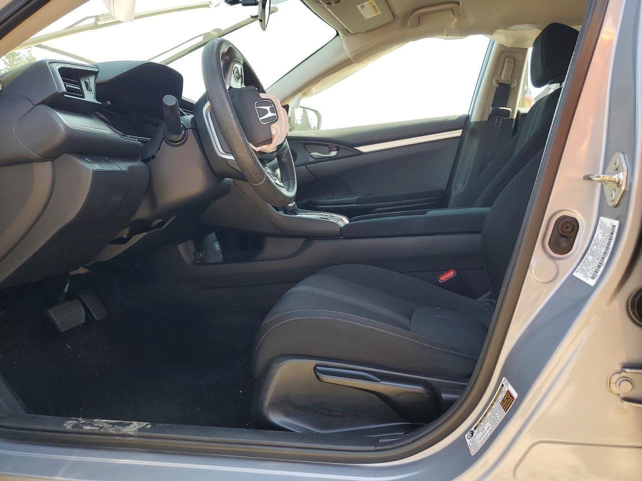 2018 Honda Civic Lx - zdjęcie 7
