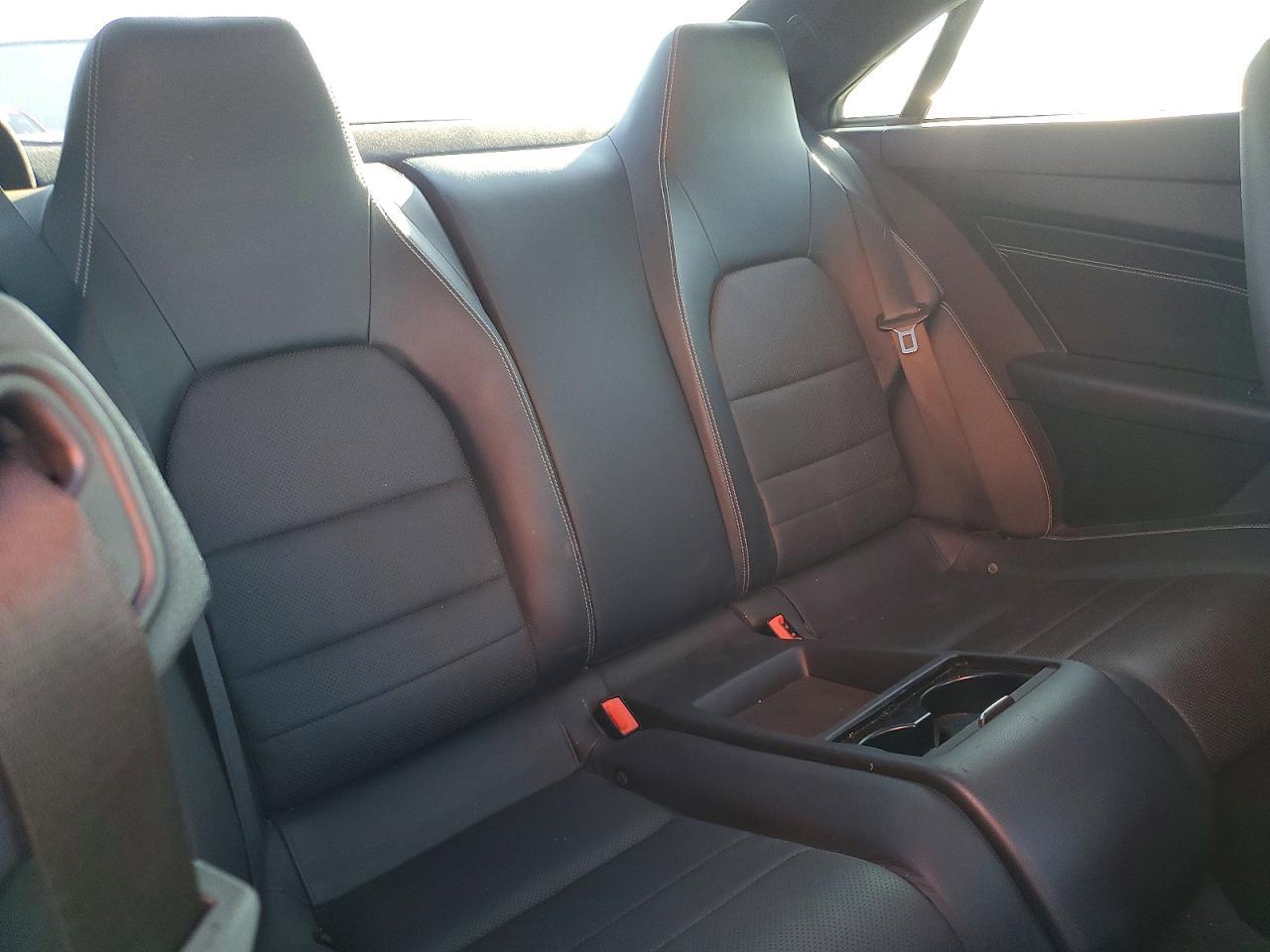 2016 Mercedes-Benz E 400 - zdjęcie 10