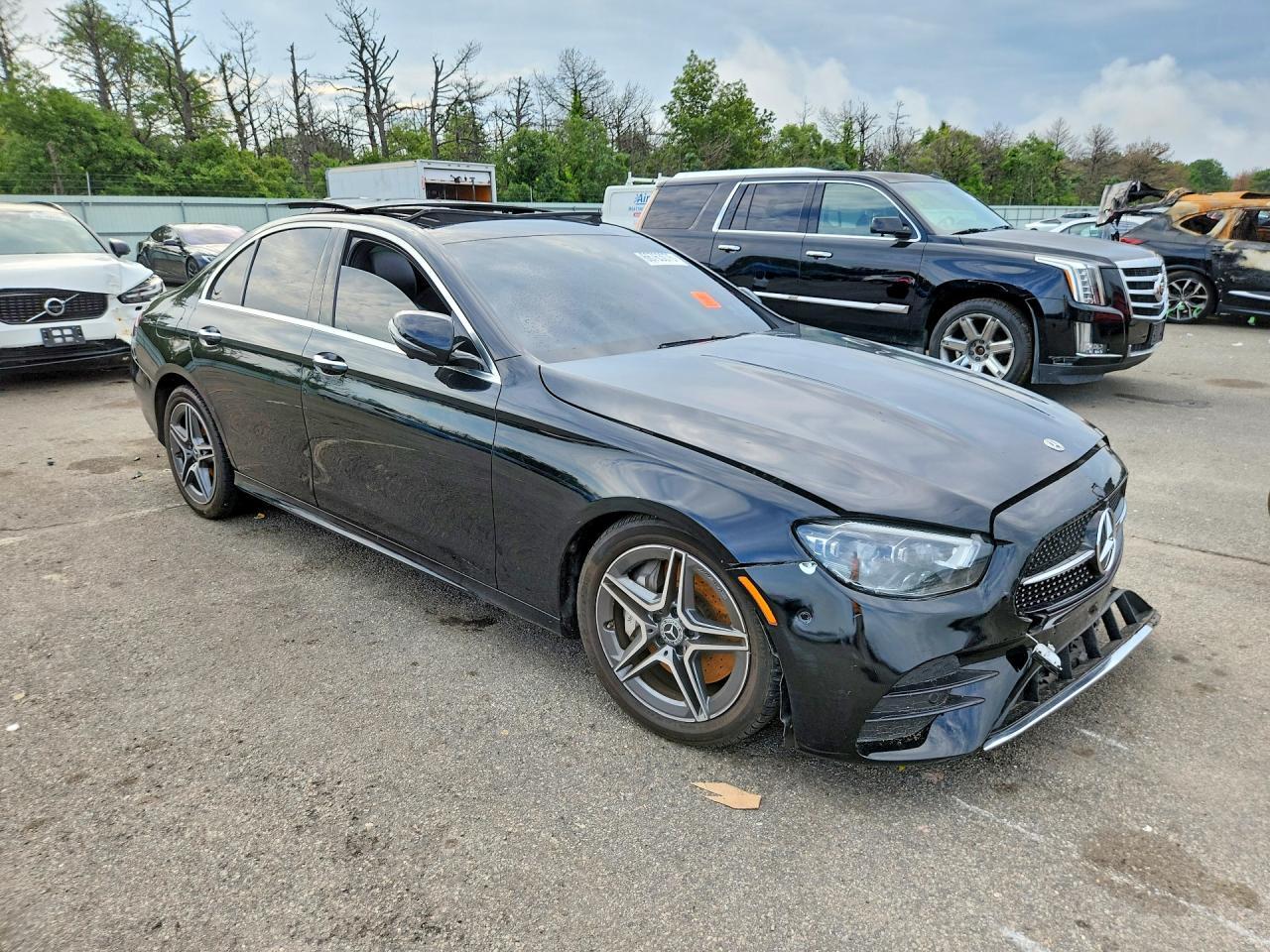2023 Mercedes-Benz E 350 4Matic - zdjęcie 4
