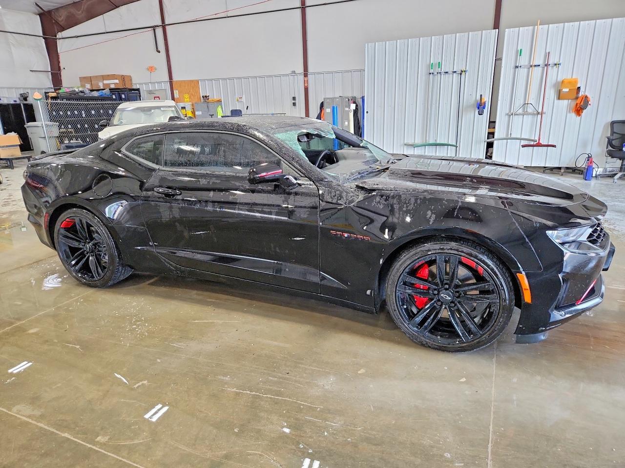 2021 Chevrolet Camaro Lt - zdjęcie 4